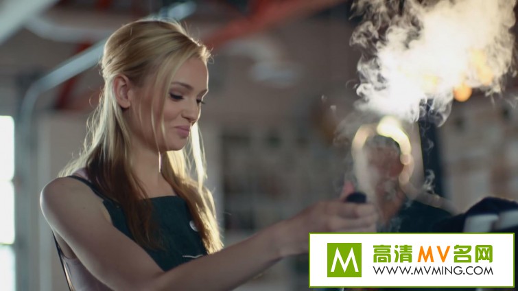 ŷ��MV����-Chris Young - I'm Comin' Over������/MP4/50MB��(1)