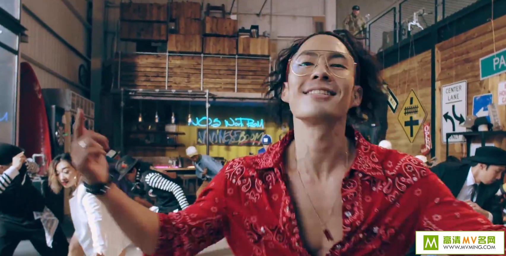 ����MV����-�⽨�� -�ı�BOOM��1080P/MP4/113M��(1)